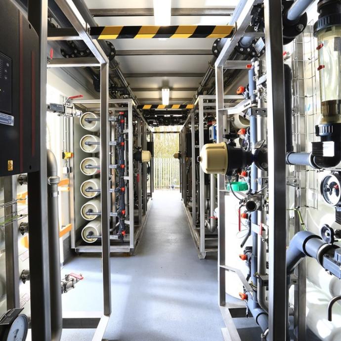 Reverse Osmosis Water Filtration Station